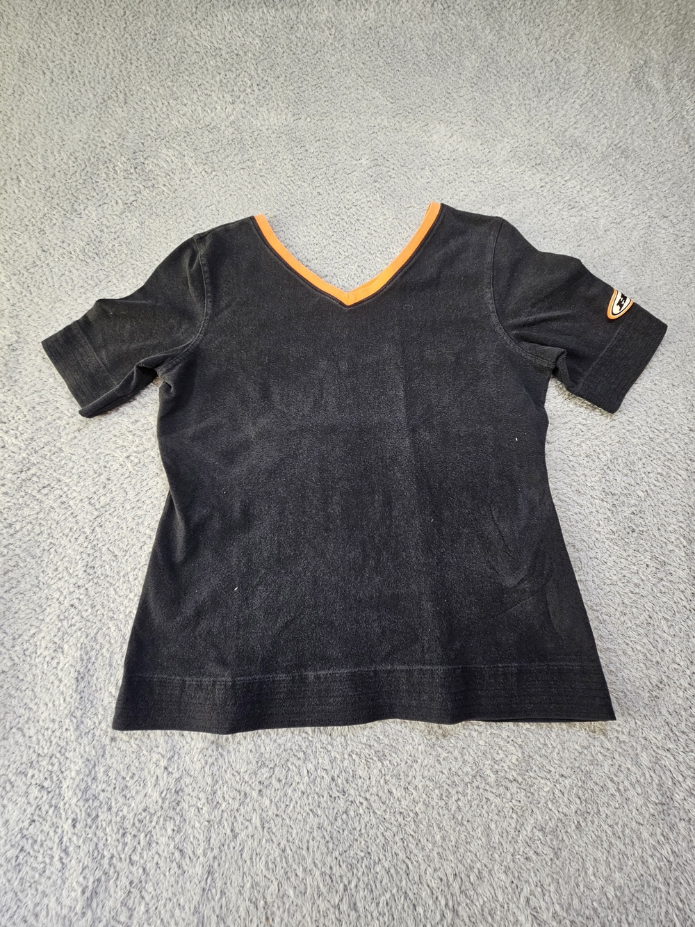 Black & Orange V-Neck Kids Top - Brand: Unspecified